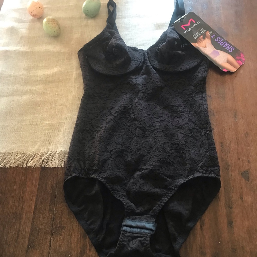 Maidenform Black Lace Shapewear Bodysuit- size 34B- NWT!